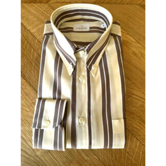 Davis 8 button-down collar